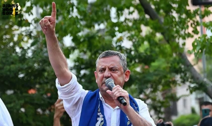 Resmi adımın temmuz sonu ile ağustos başında atılacağını duyurdu.