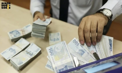 Faiz indirim oranları düşürüldü, borcu olanlara kredi imkânı sağlandı.