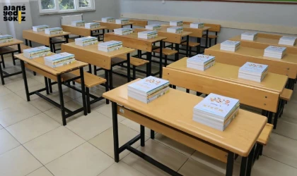 352 bin ücretsiz ders kitabının okullardaki dağıtım hazırlıkları başladı.