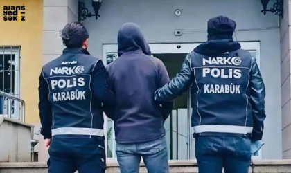 Karabük'te narkotik operasyonlarında gözaltına alınan 9 şüpheliden 4'ü tutuklandı.
