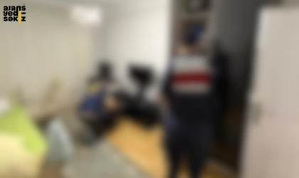 Bir iş yerinde bin 100 paket makaron ve 87 paket gümrük kaçağı sigara ele geçirildi.