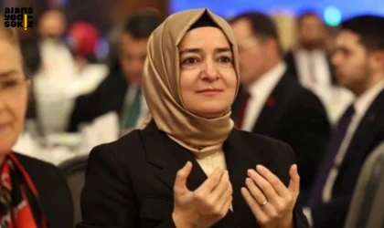 Fatma Betül Sayan Kaya, fon skandalı iddialarının ardından yine gündemde.