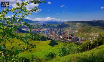 Şirket, 3 milyon ton üretim hedefi için 120,5 MWp GES yatırımı planlıyor.